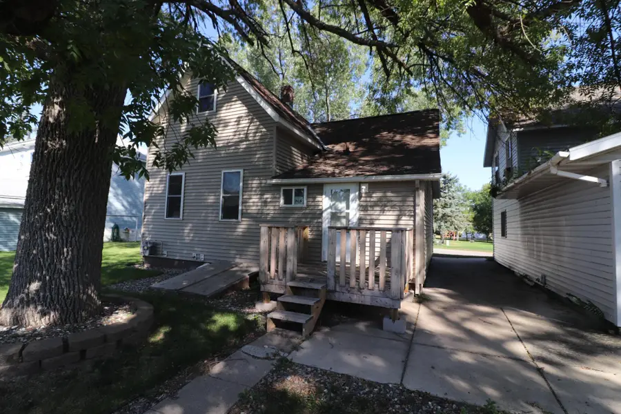 307 4th Avenue Se, Melrose, MN 56352 - Image #3