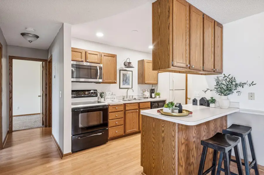 14230 44th Place N #2, Minneapolis, MN 55446 - Image #2