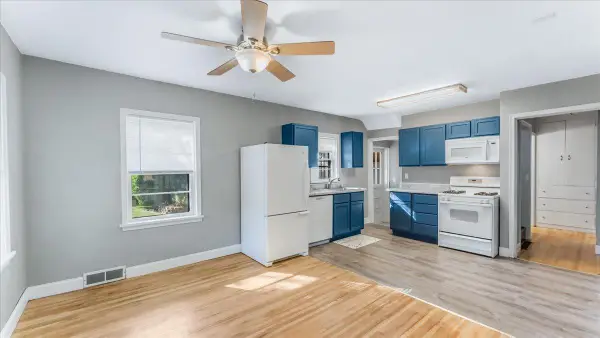 828 15th Street Sw, Willmar, MN 56201