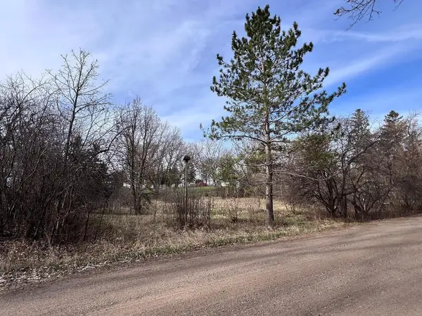 1410 Ridgewood Drive, Fergus Falls, MN 56537