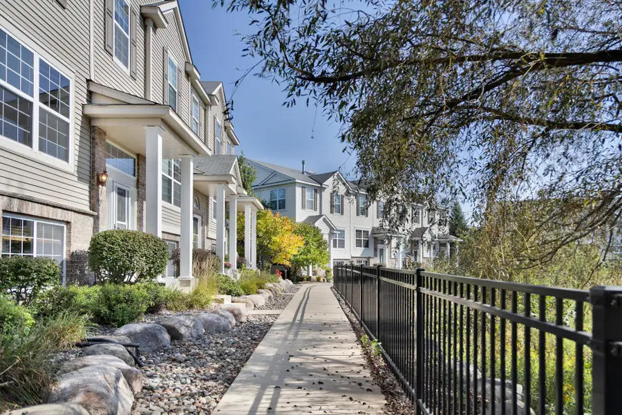 5105 Fairpoint Drive N, Hugo, MN 55038 - Image #2