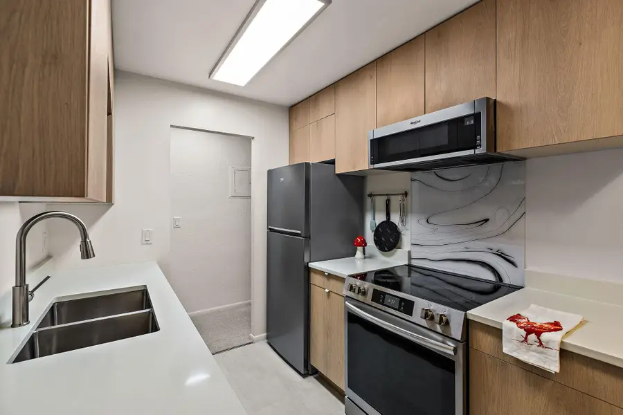 1540 Ashland Avenue #12, Saint Paul, MN 55104 - Image #2