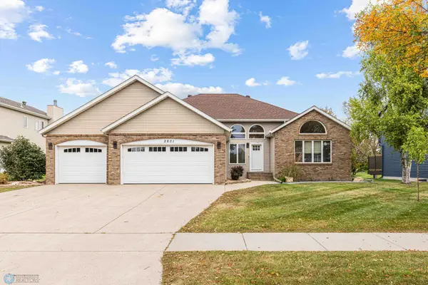 2801 26th Avenue S, Fargo, ND 58103