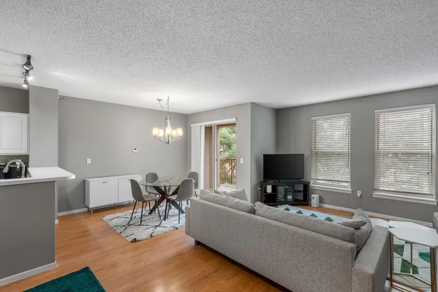 680 N 2nd Street #403, Minneapolis, MN 55401 - Image #2