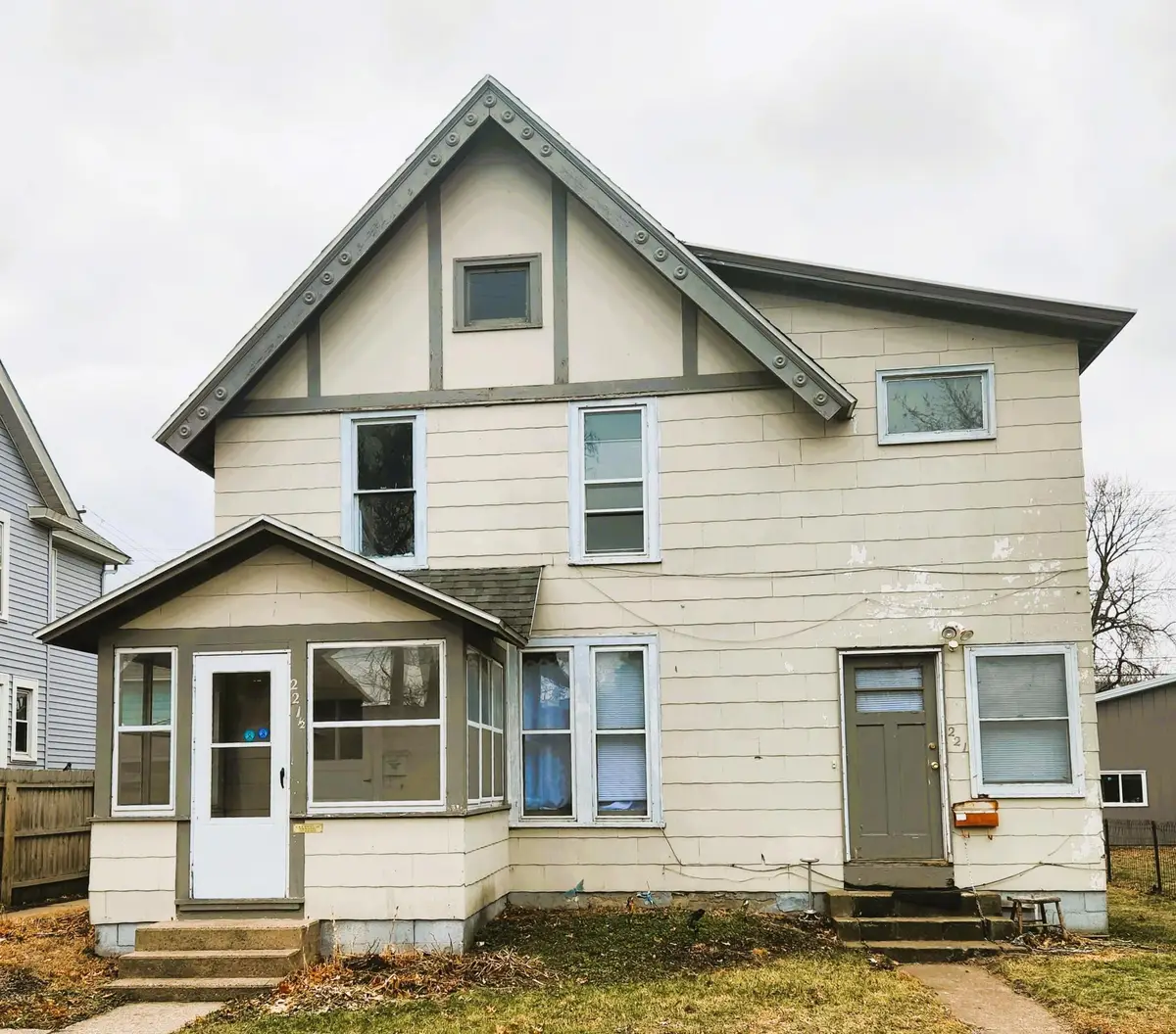 221 E 8th Street, Winona, MN 55987 - #1