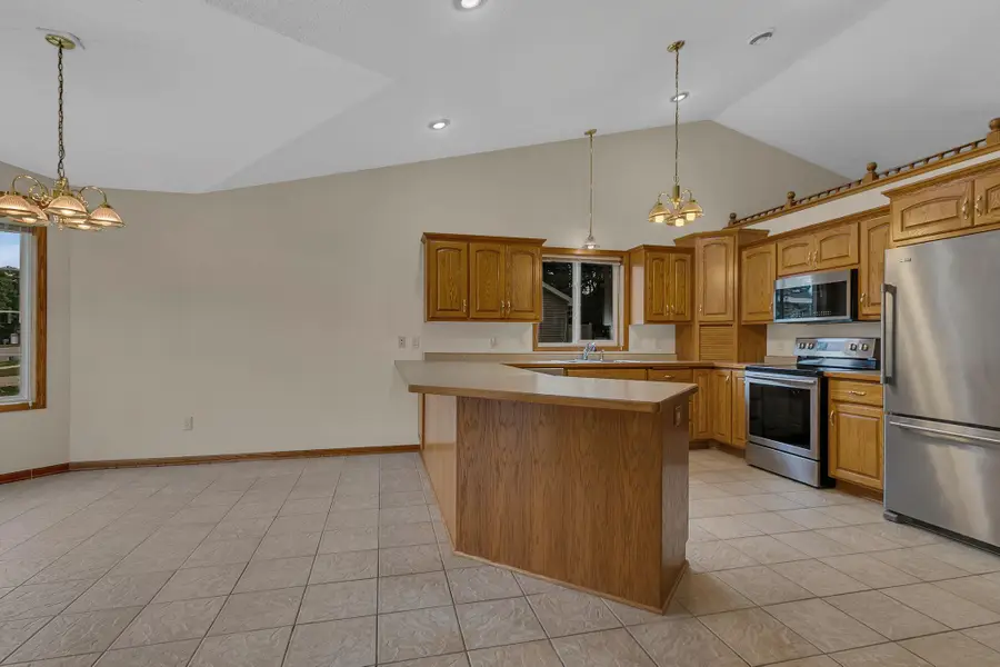 1812 Maple Lane, Saint Cloud, MN 56304 - Image #3