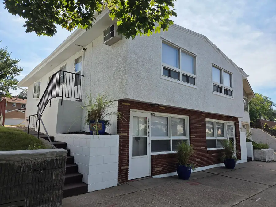 1368 7th Street E, Saint Paul, MN 55106 - #2