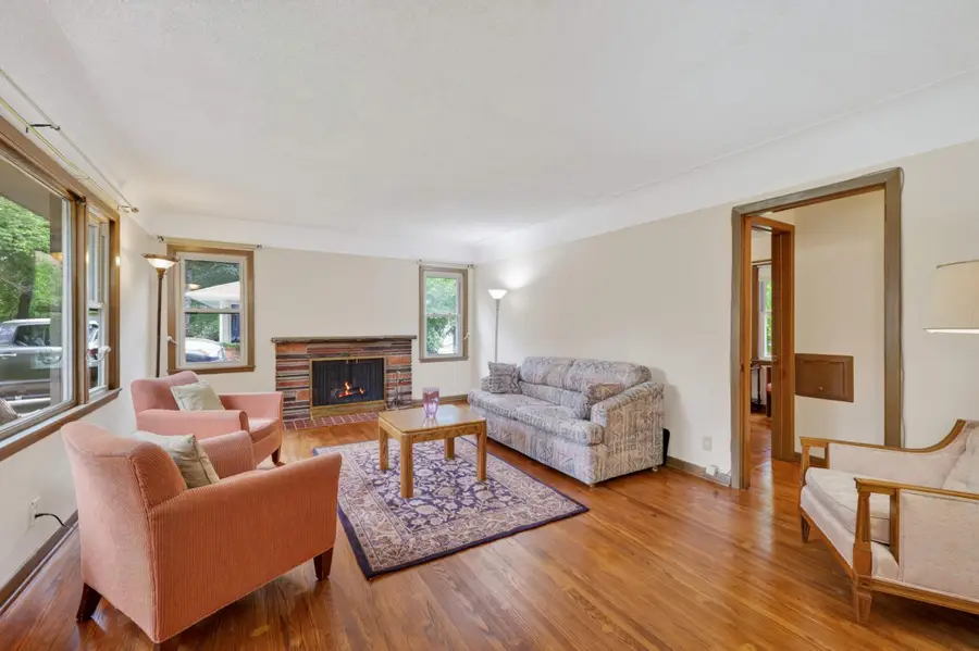 2911 Troseth Road, Saint Paul, MN 55113 - Image #3