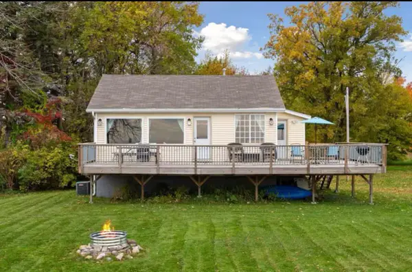 7919 Us Highway 169, Garrison, MN 56450