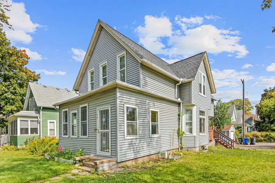 1174 Edgerton Street, Saint Paul, MN 55130 - #2