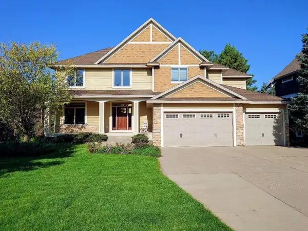 18658 Ponderosa Court, Eden Prairie, MN 55347