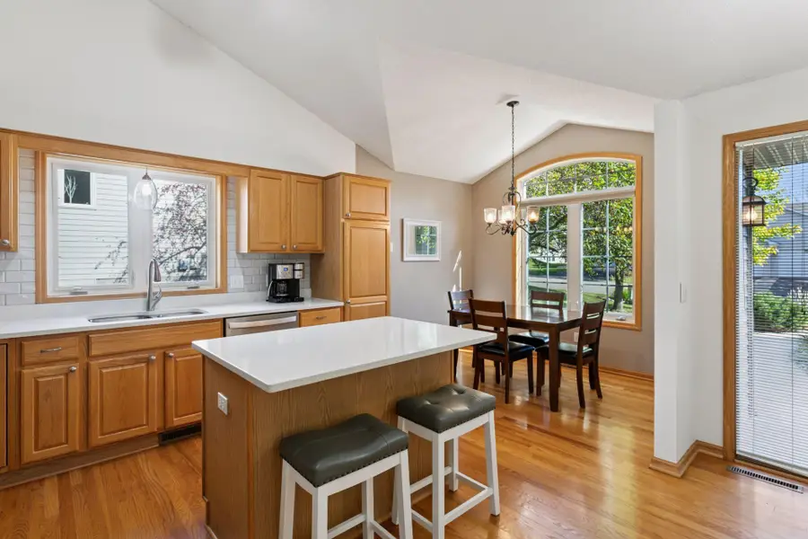 14520 Beverley Lane, Savage, MN 55378 - Image #2