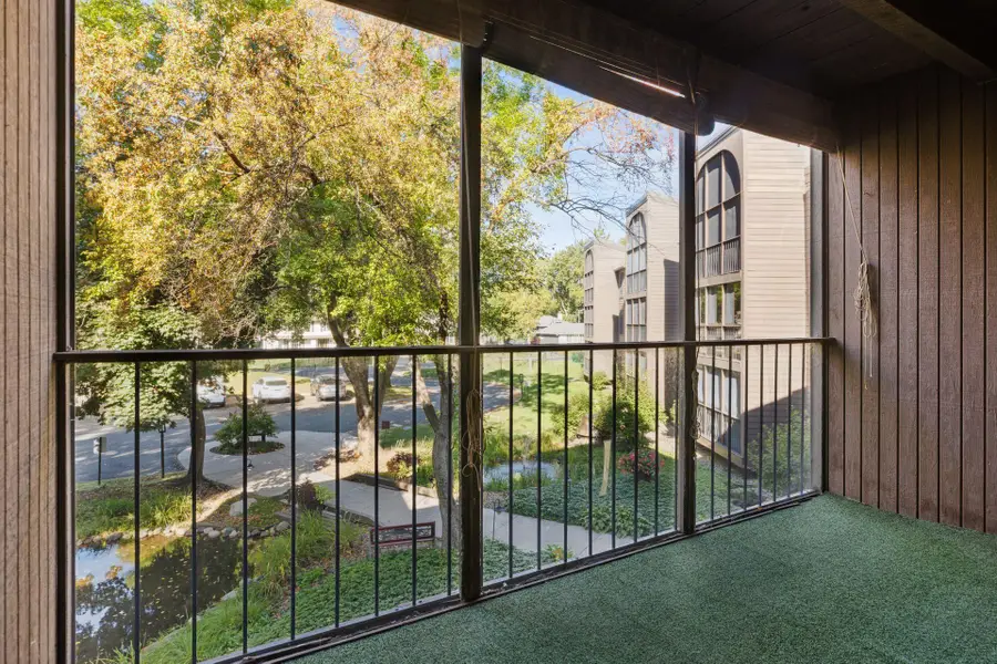 8441 Irwin Road #202, Bloomington, MN 55437 - Image #3