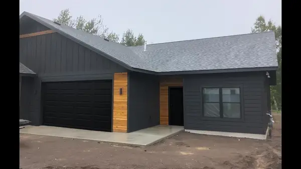 1564 Carlton Avenue W, Cloquet, MN 55720