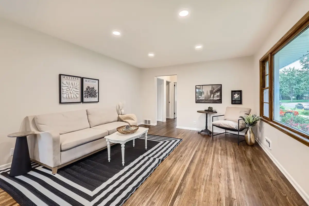 6318 Perry Avenue N, Minneapolis, MN 55429 - Image #1