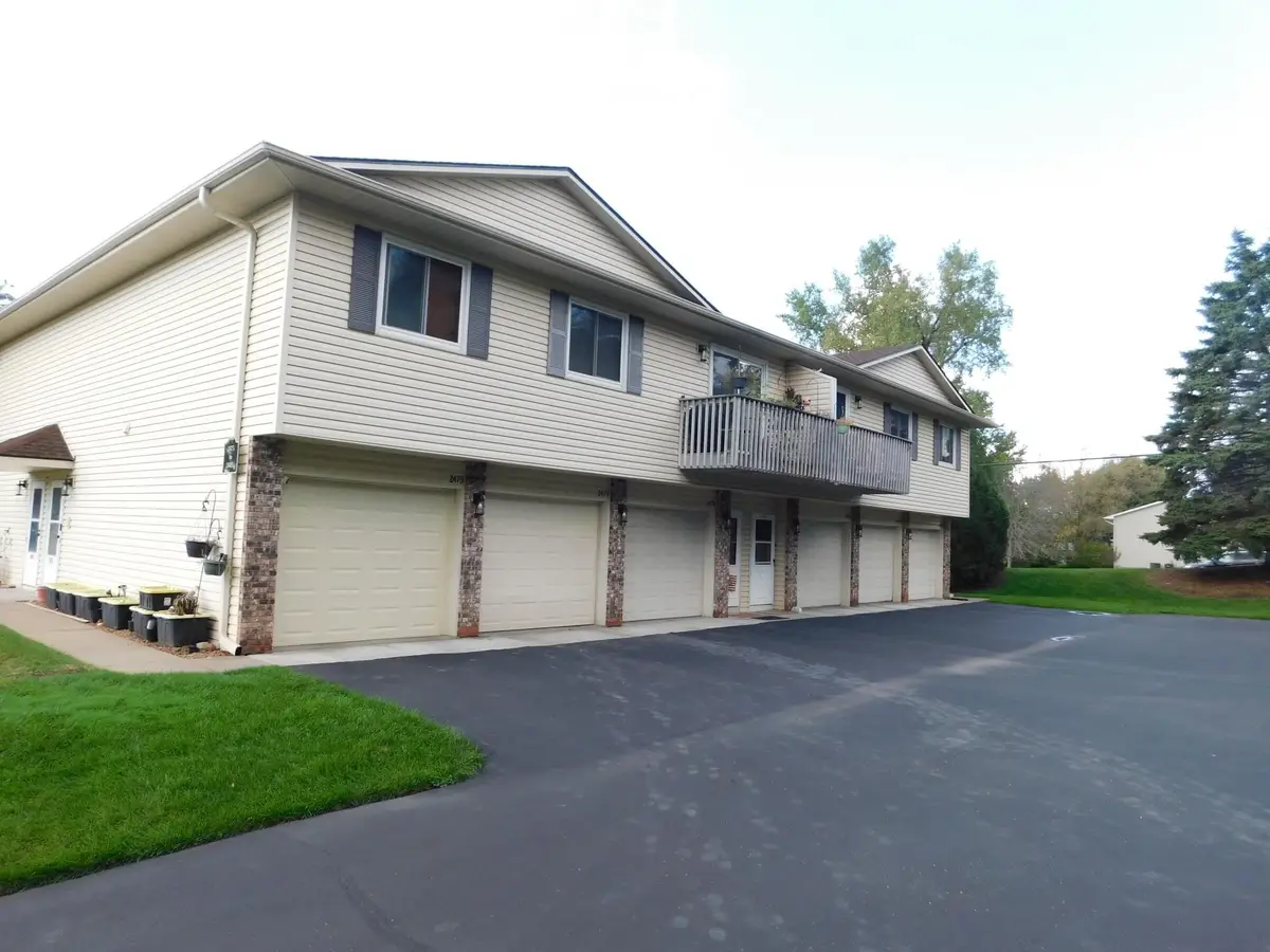 2477 Grenadier Avenue N, Oakdale, MN 55128 - Image #1