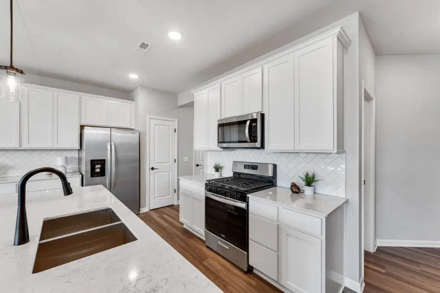 17967 Giants Way, Lakeville, MN 55044 - Image #2