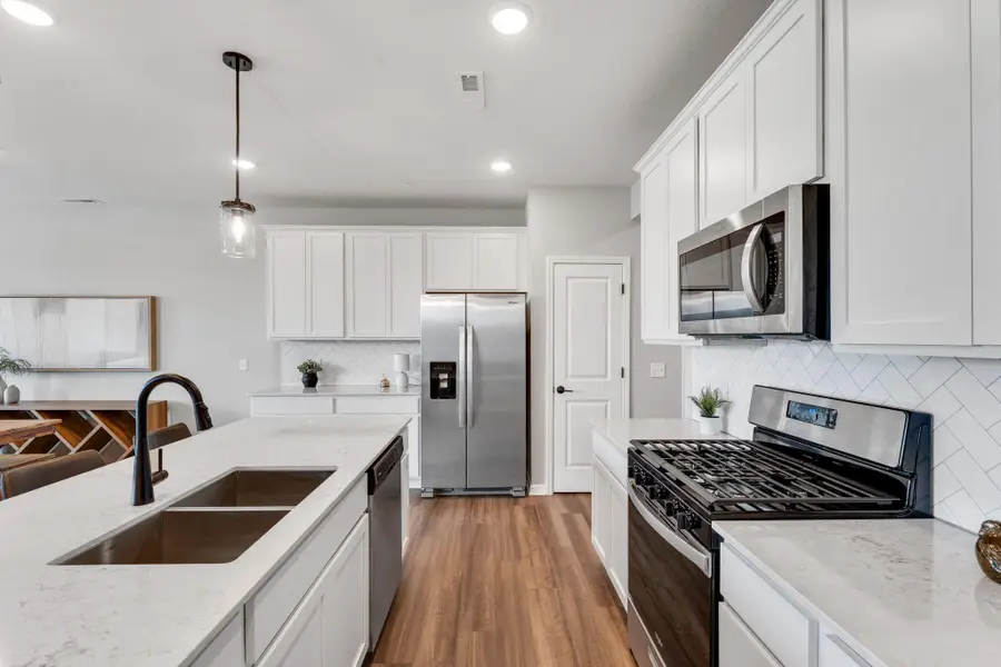 17967 Giants Way, Lakeville, MN 55044 - Image #3