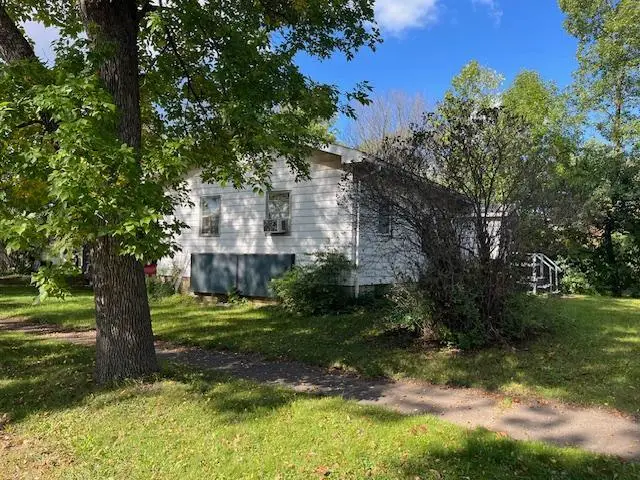 1909 Southern Drive, Virginia, MN 55792 - #3