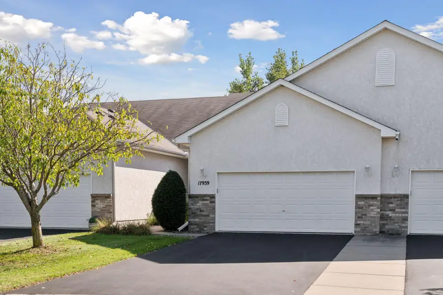 17939 Smith Street Nw, Elk River, MN 55330 - Image #2