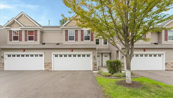 562 Lomianki Lane Ne, Minneapolis, MN 55421