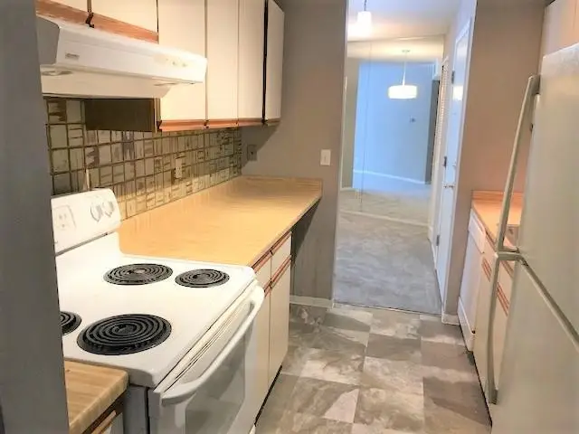 120 Demont Avenue E #109, Little Canada, MN 55117 - Image #3