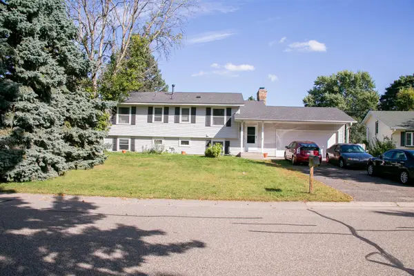 8222 France Avenue N, Brooklyn Park, MN 55443