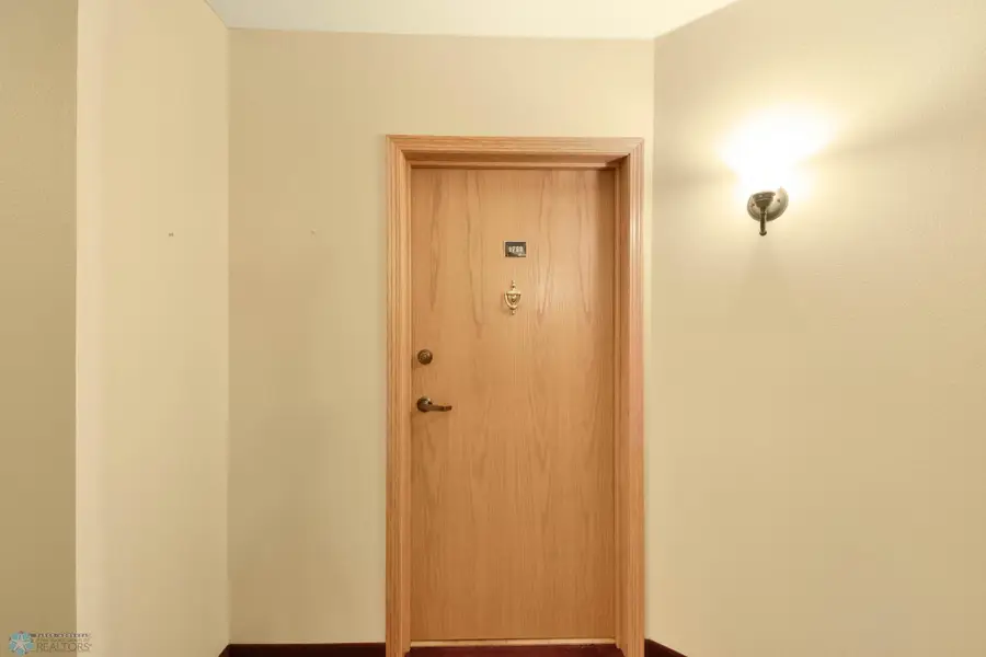 1752 Brainard Boulevard #6, Detroit Lakes, MN 56501 - Image #2