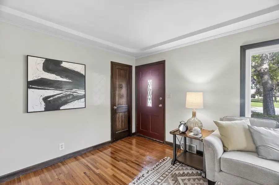 7040 Harriet Avenue, Minneapolis, MN 55423 - Image #2