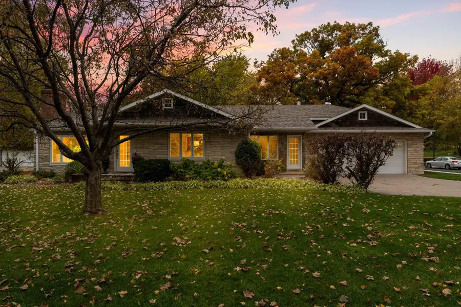 407 Turners Crossroad N, Minneapolis, MN 55422 - Image #3