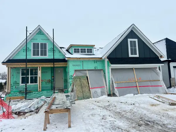 4048 Arbor Drive, Woodbury, MN 55129