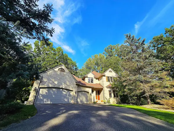 13101 Heritage Way, Saint Paul, MN 55124