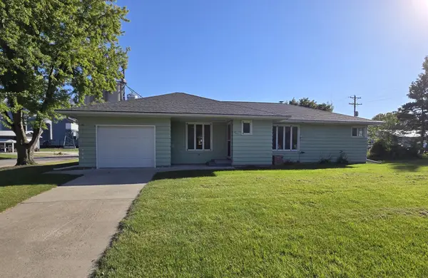 801 E Elm Avenue, Olivia, MN 56277