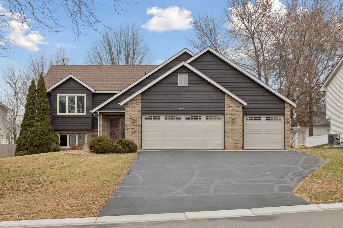 9556 79th Street S, Cottage Grove, MN 55016 - #1