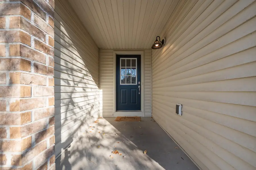 8382 Cedarview Circle, Savage, MN 55378 - #2