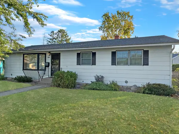 1812 America Court Nw, Bemidji, MN 56601