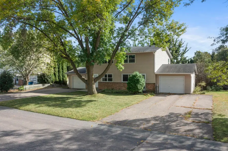 911 Ridge Drive Se, Saint Michael, MN 55376 - Image #3