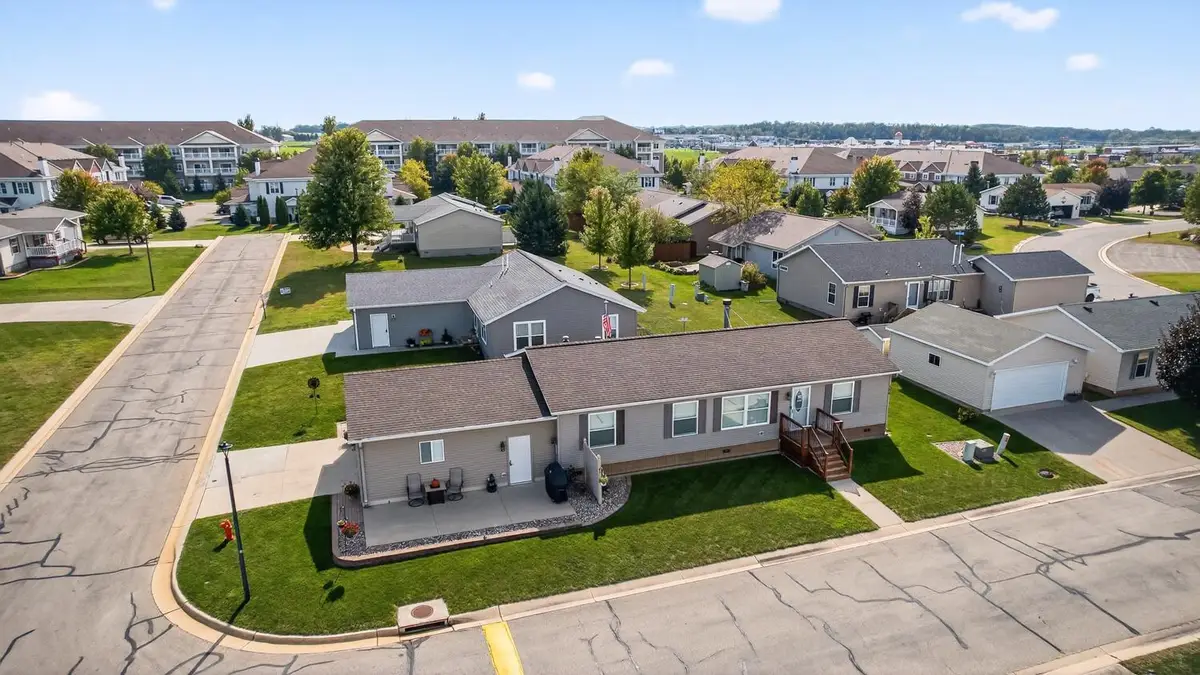 506 Peony Street Se, Rochester, MN 55904 - #1