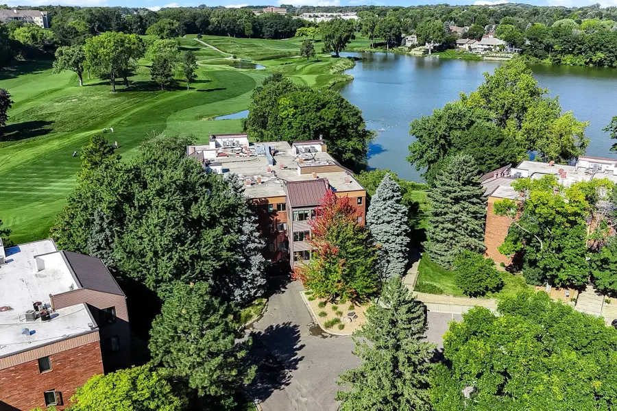 4825 Babcock Trail #2005, Inver Grove Heights, MN 55077 - Image #2