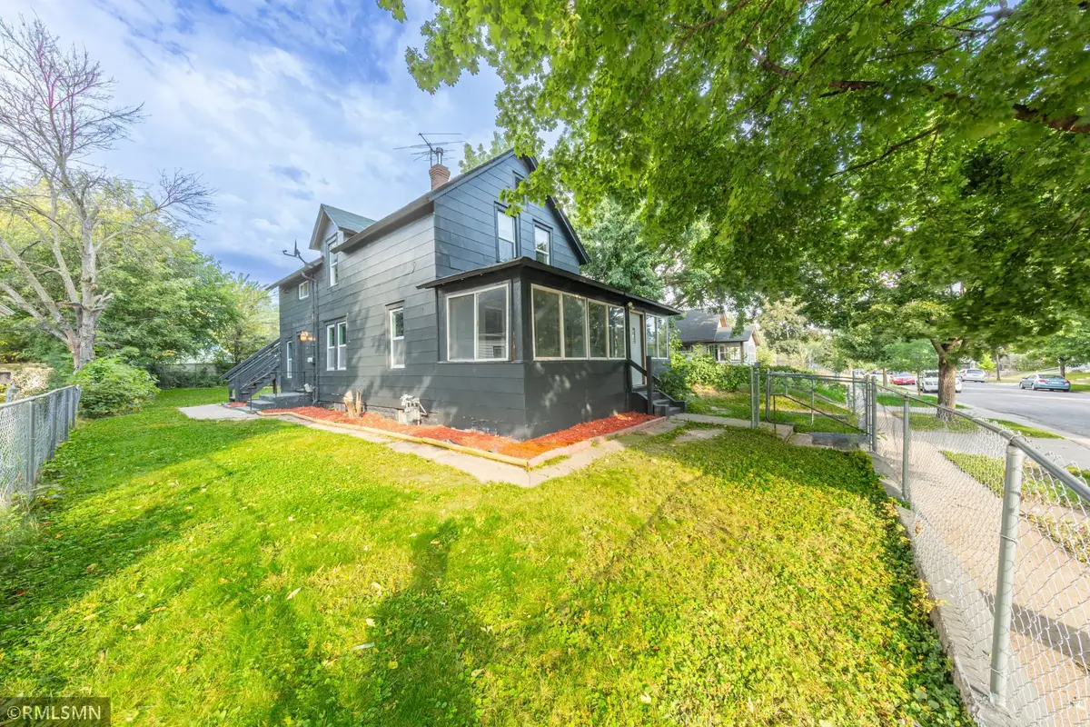 1067 Farrington Street, Saint Paul, MN 55117 - Image #1