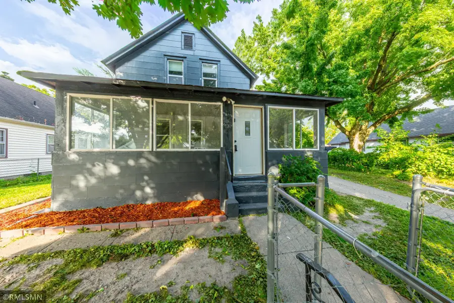 1067 Farrington Street, Saint Paul, MN 55117 - Image #2