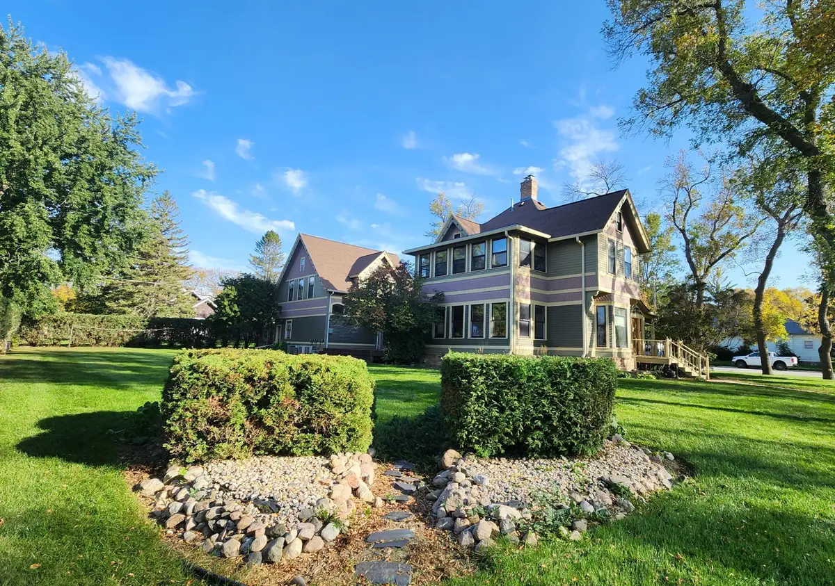 919 3rd Avenue Sw, Pipestone, MN 56164 - Image #1