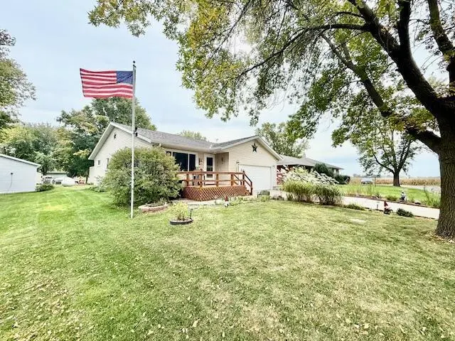 305 Oak Street, Lucan, MN 56255 - #2