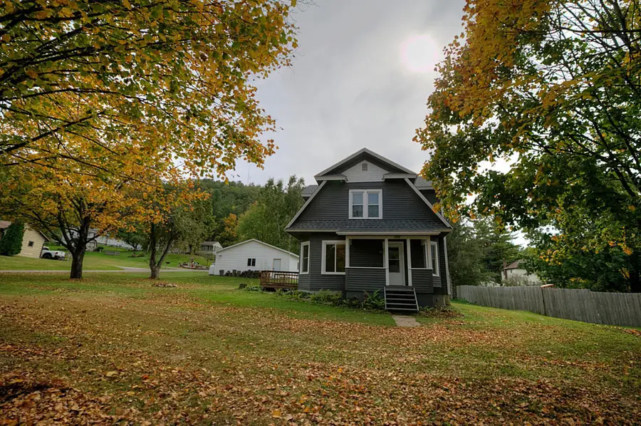 227 E Race Avenue, Elmwood, WI 54740 - #2