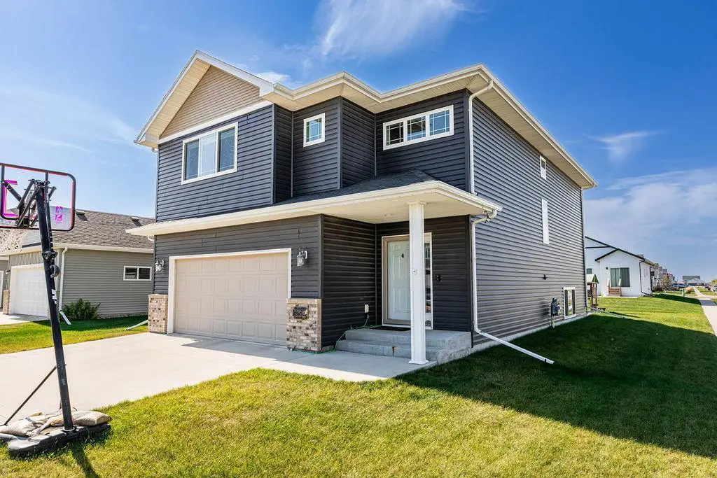2708 11th Street W, West Fargo, ND 58078 - Image #1