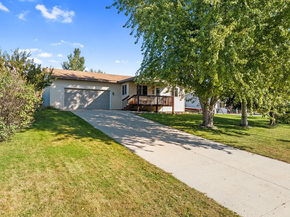 521 6th Avenue Se, Glenwood, MN 56334 - #1