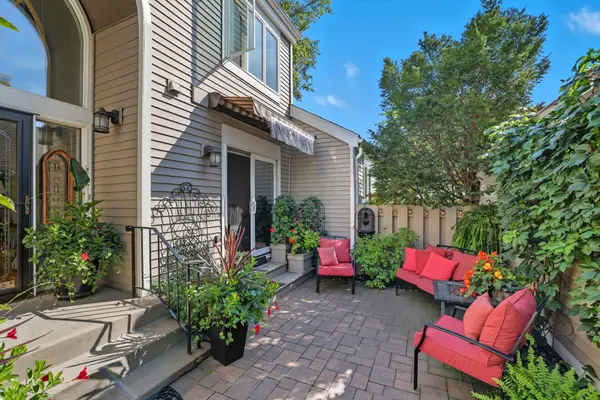 1115 Edgcumbe Road, Saint Paul, MN 55105