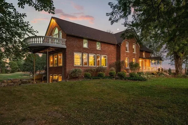 15862 535th Avenue, Austin, MN 55912