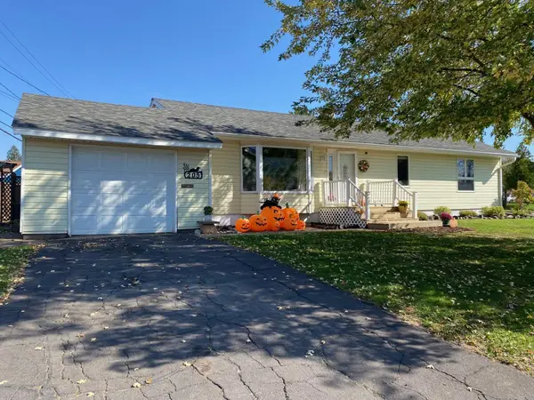 205 Suffolk Drive, Hoyt Lakes, MN 55750