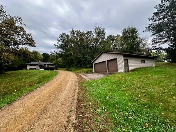 9350 Barnes Avenue, Inver Grove Heights, MN 55077